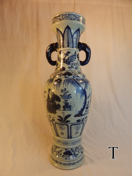 YuanQinghuaElephantearVase27